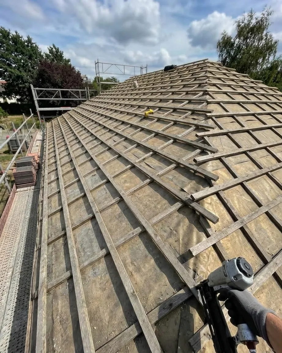 Couvreur à Le Mée-sur-Seine — avant (chantier 1)